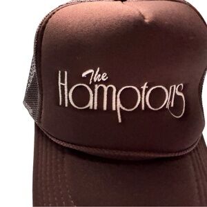 The Hamptons Retro Inspired Trucker Cap OSFM NWOT